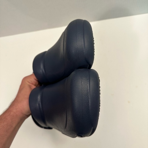 Crocs Men's Bistro Slip Resistant Work Clog in Blue-Navy Size 12 - Picture 7 of 13
